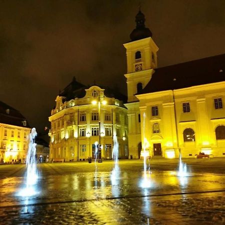 Wall St House Nagyszeben Kültér fotó