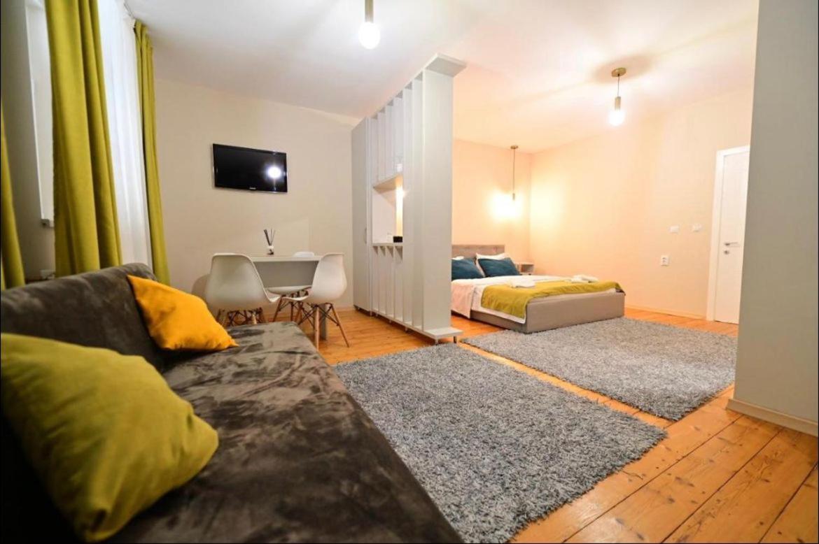Wall St House Nagyszeben Kültér fotó